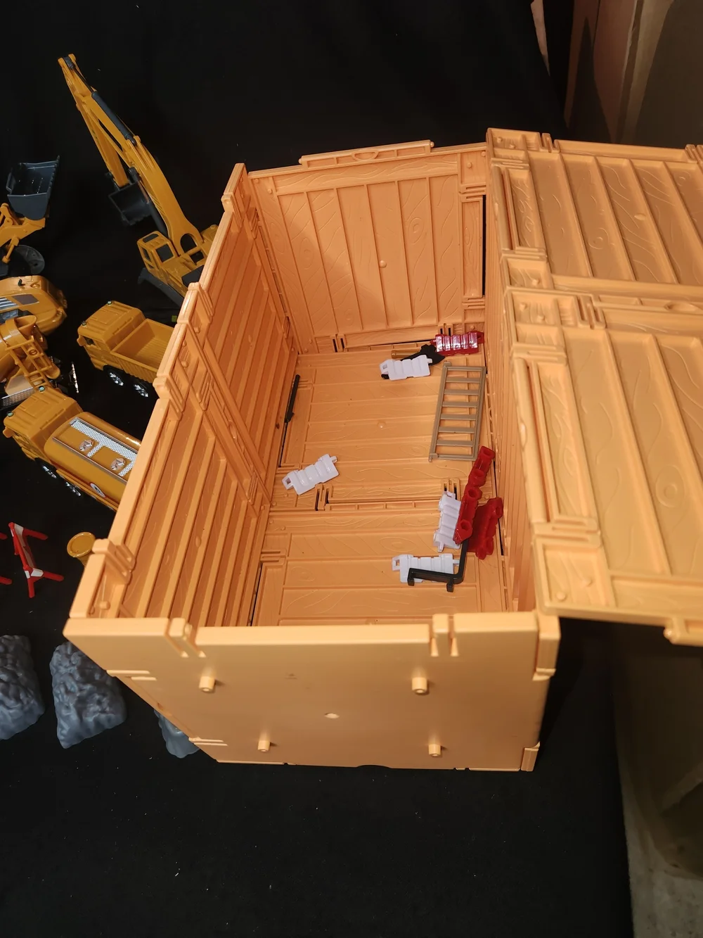 Yellow Construction Playset with Trucks and Accessories - Kids Toys #334